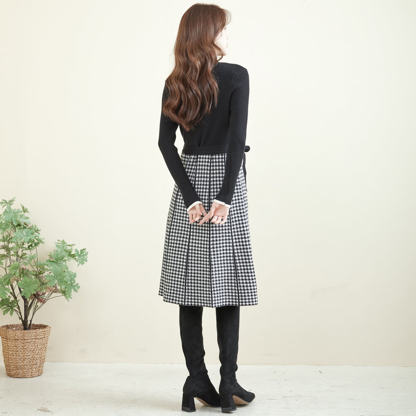 Knit one-piece dress 針織連身連身裙