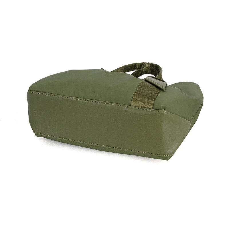 Beige Nylon Handbag 手提包 尼龍 (CALA # 3200908)