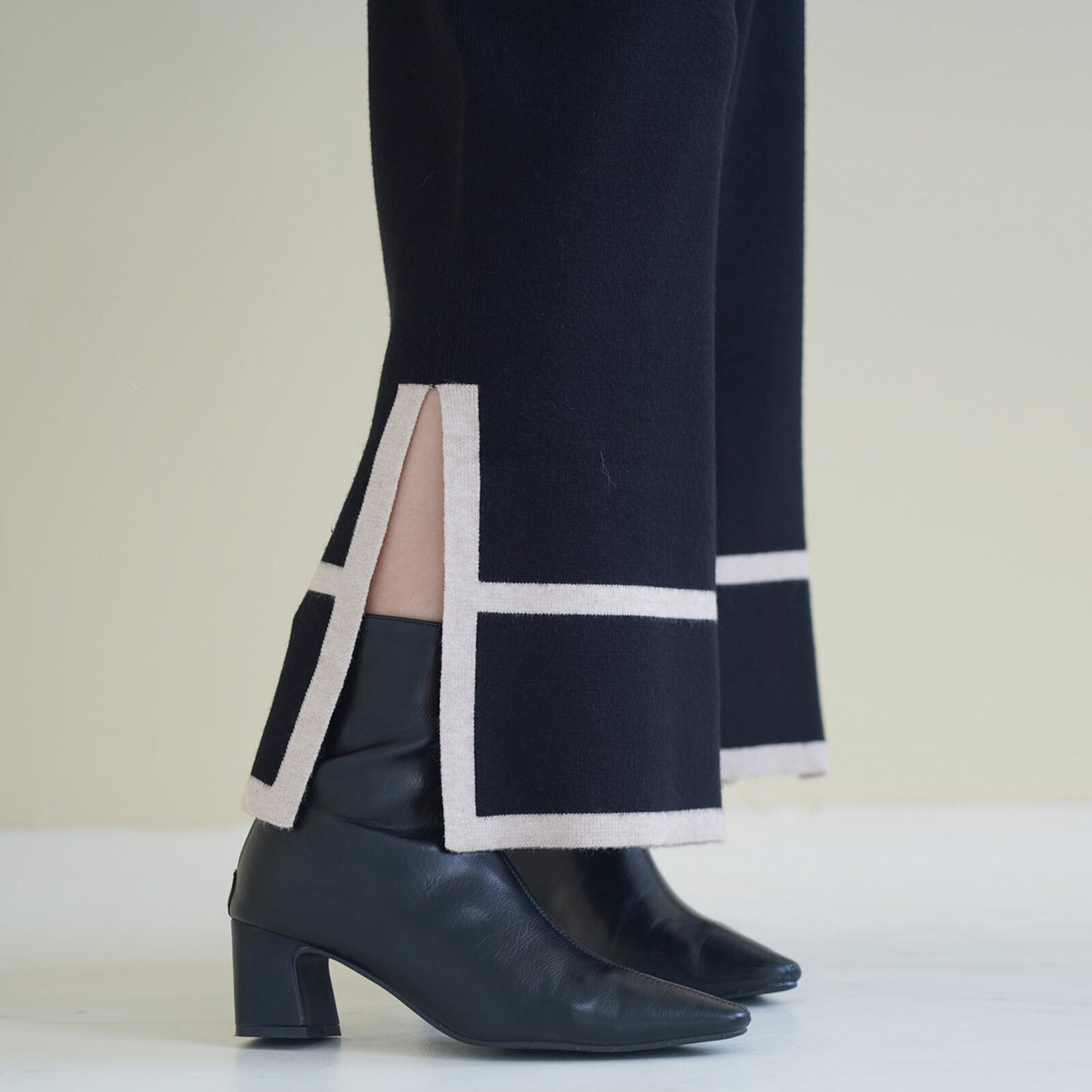 Cropped Pants with Side Slit (With Wool)