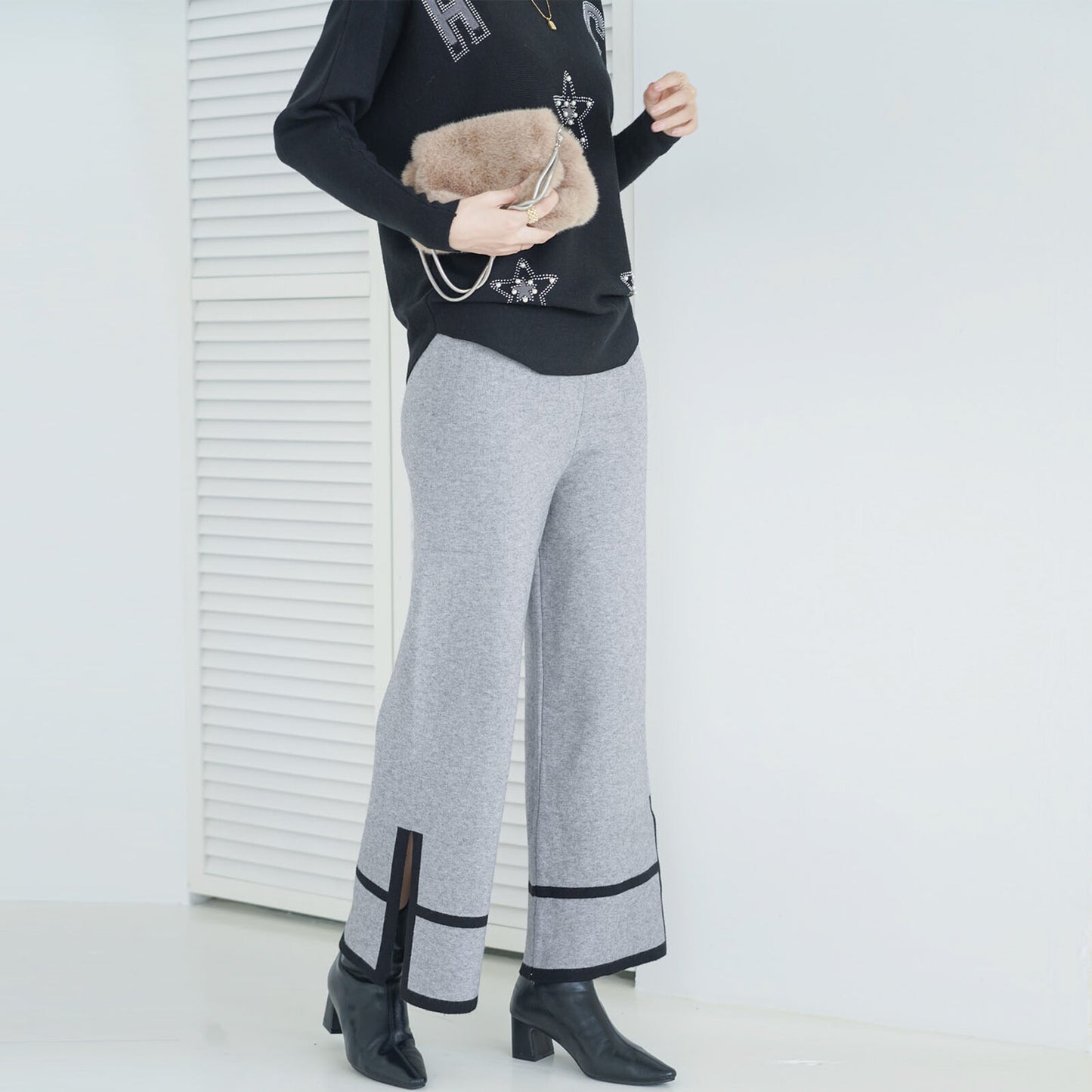 Cropped Pants with Side Slit (With Wool)