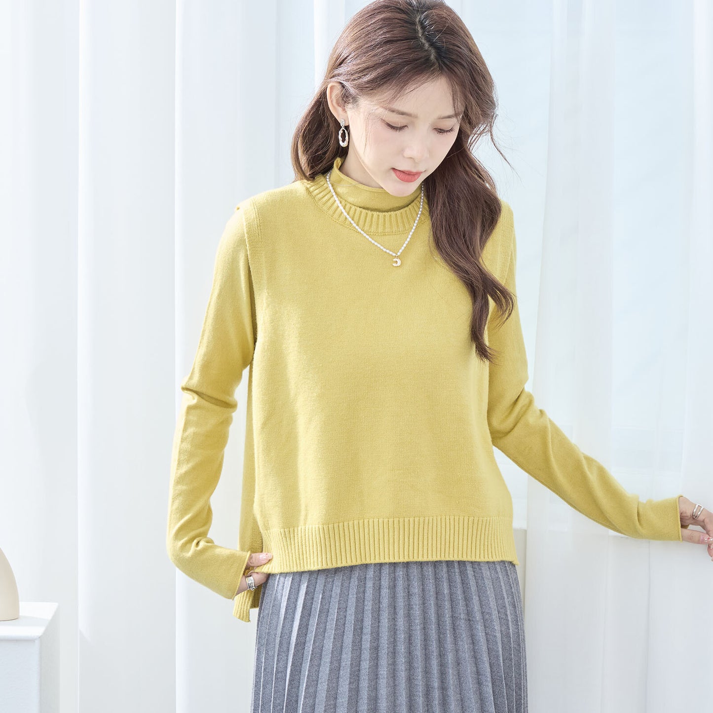 High Neck Sweater and Vest (2-Set) 高領毛衣和背心(2 件套)