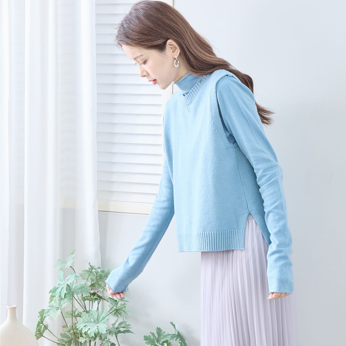 High Neck Sweater and Vest (2-Set) 高領毛衣和背心(2 件套)