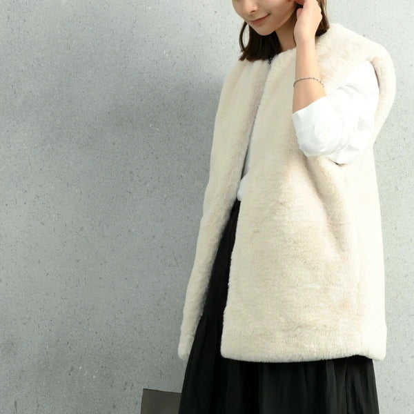 Furry Vest 毛毛背心