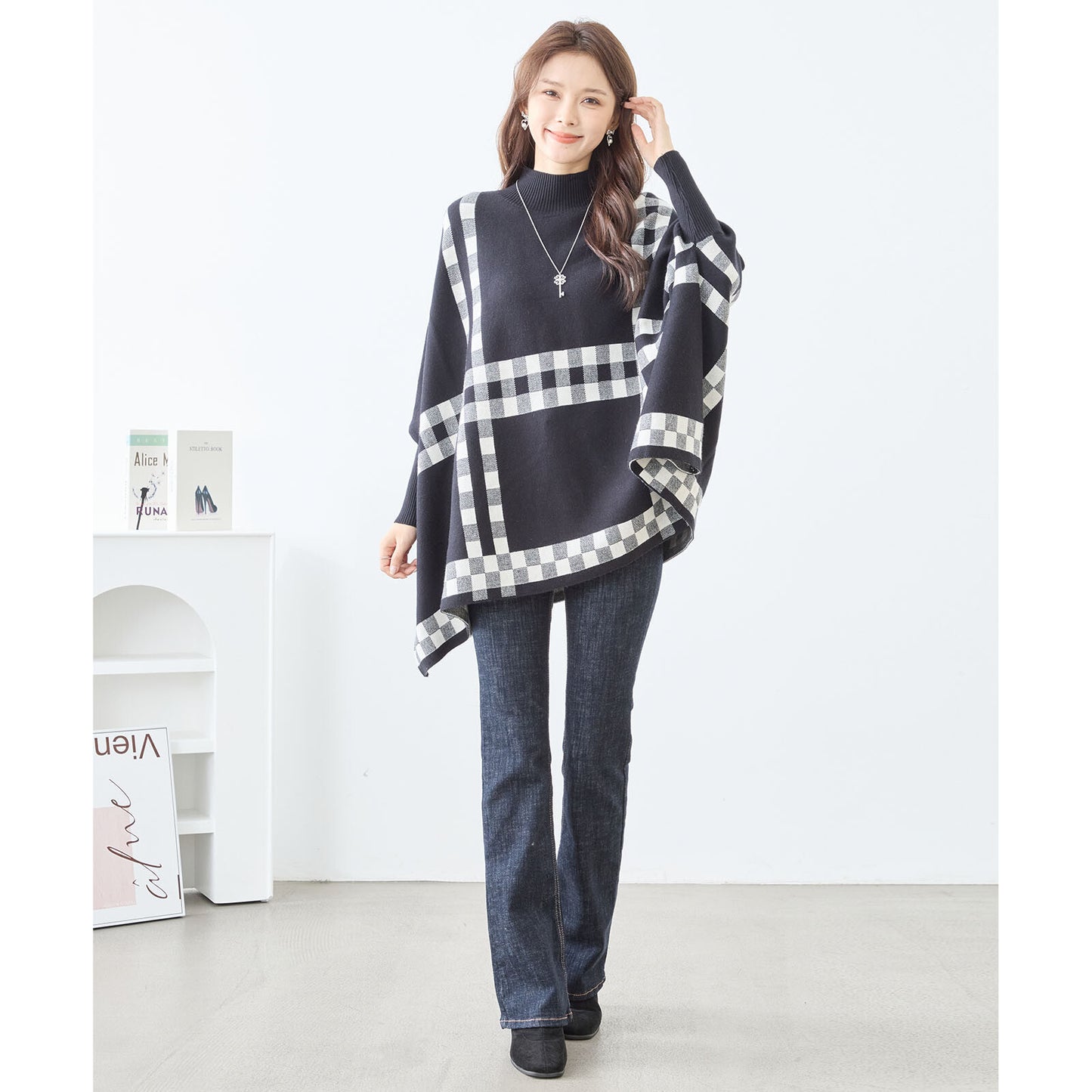 Knitwear Poncho 針織雨披