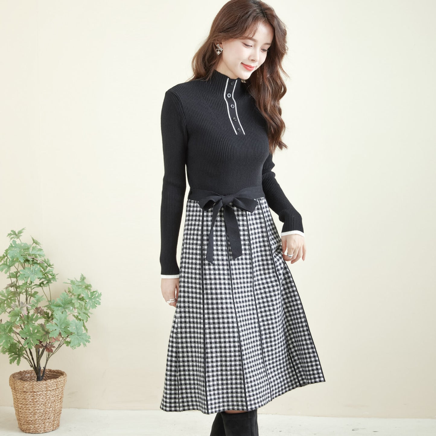 Knit one-piece dress 針織連身連身裙