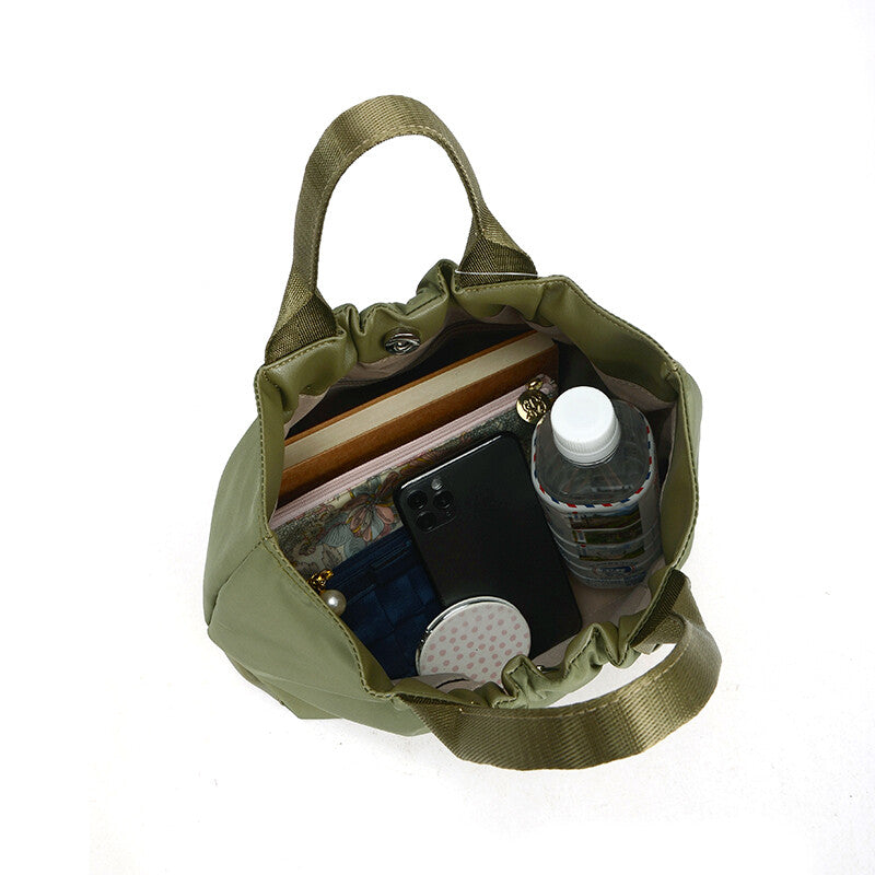Beige Nylon Handbag 手提包 尼龍 (CALA # 3200908)