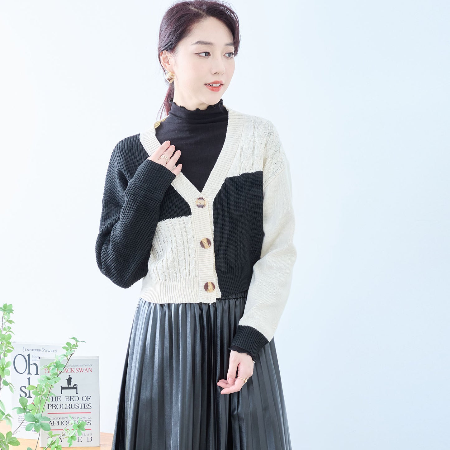 Colour Block Cardigan 開襟衫