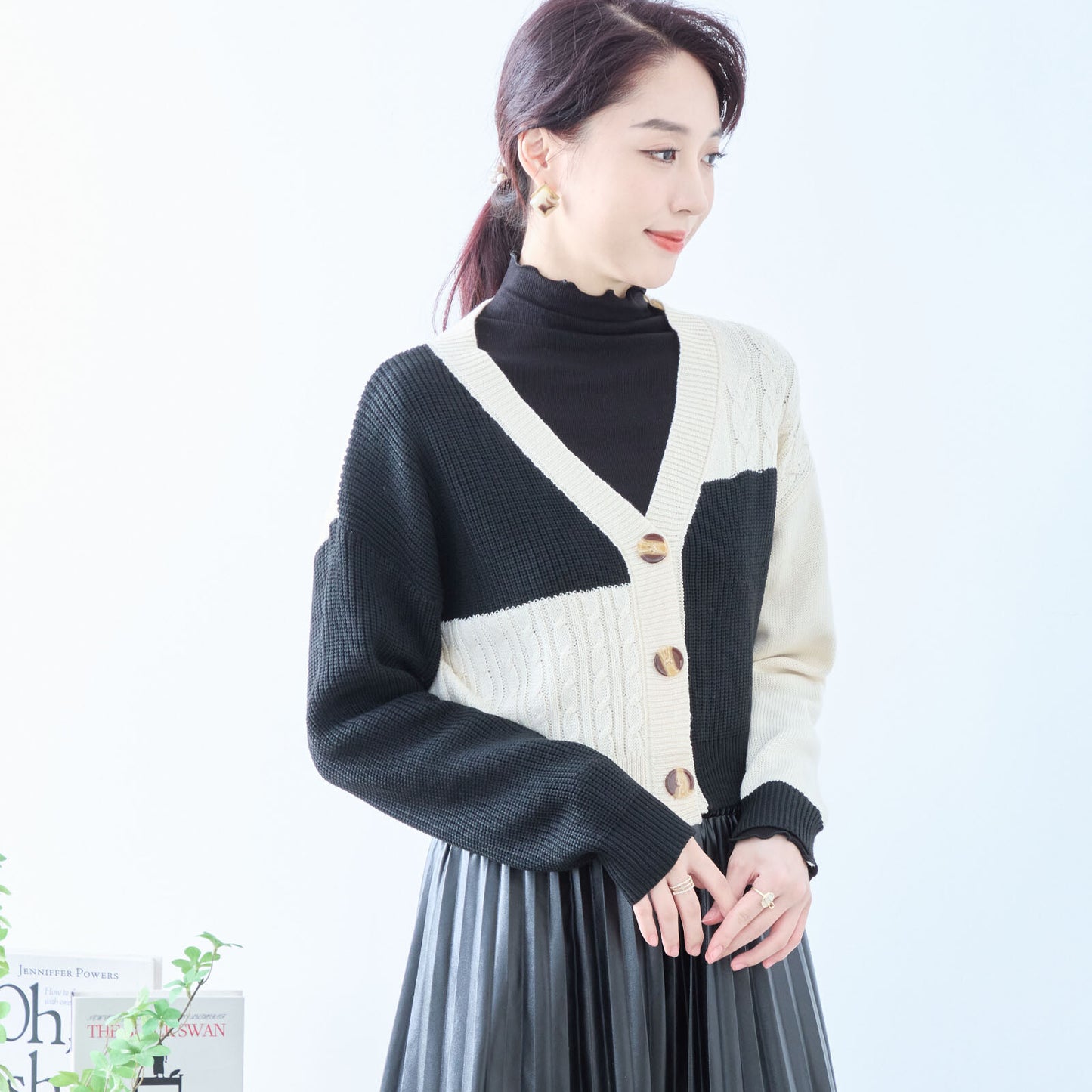 Colour Block Cardigan 開襟衫