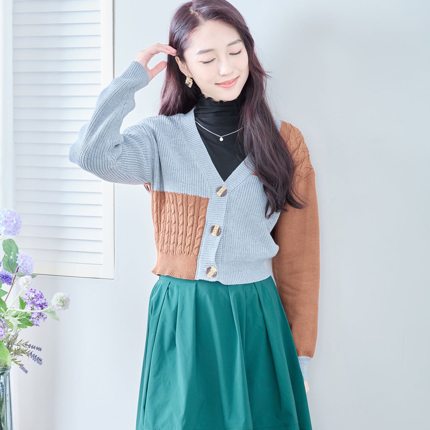 Colour Block Cardigan 開襟衫