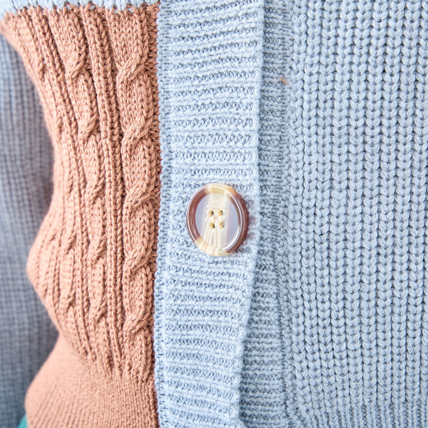 Colour Block Cardigan 開襟衫