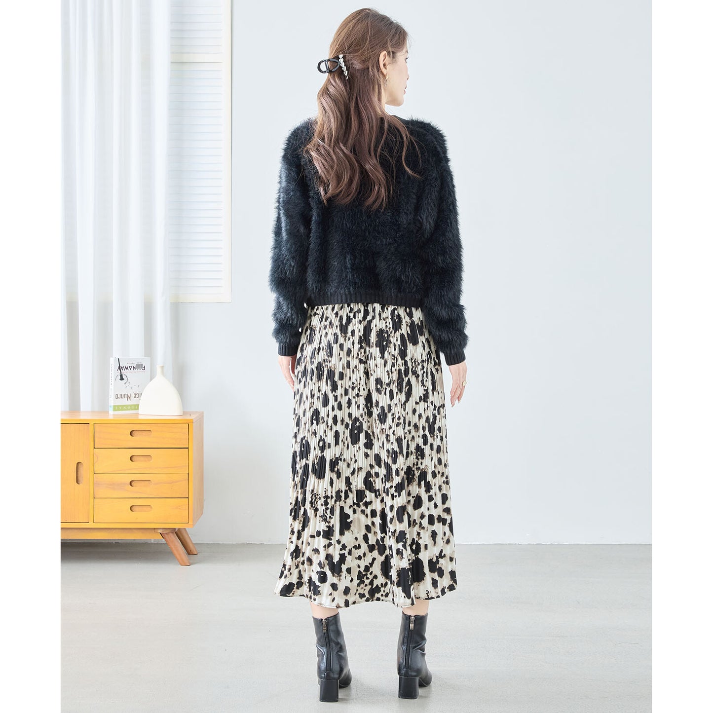 Cardigan (Fluffy) 開襟衫（絨毛）