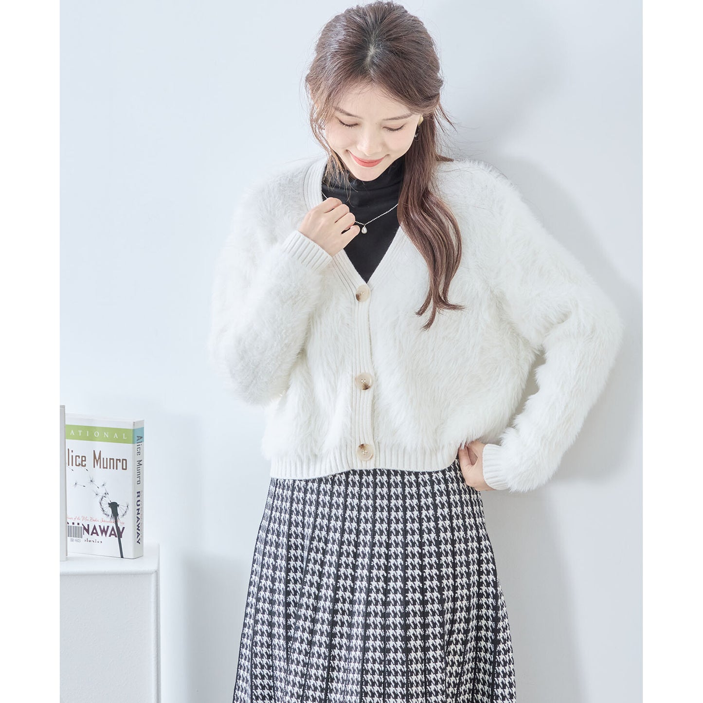 Cardigan (Fluffy) 開襟衫（絨毛）