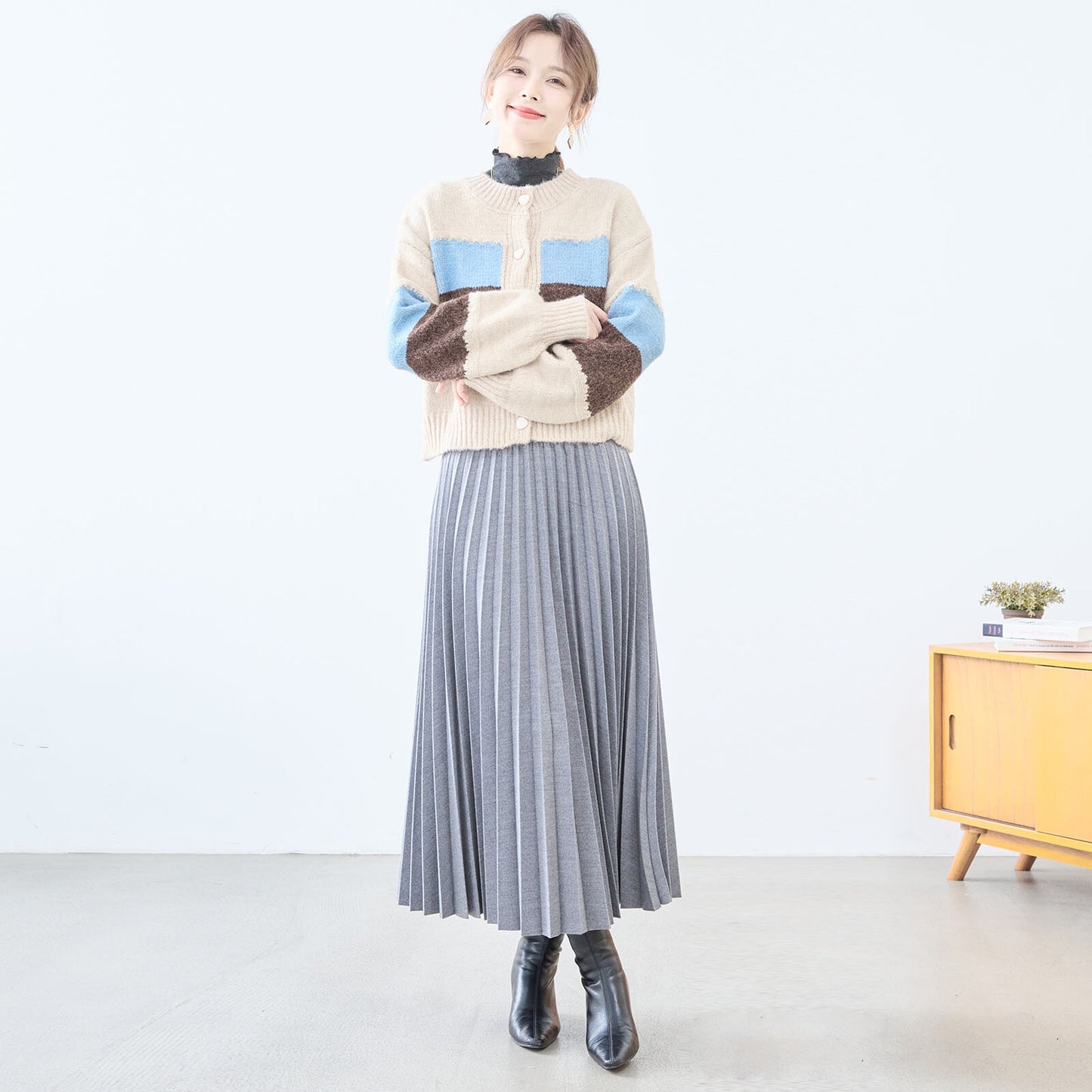 Color Palette Cardigan (Wool) 羊毛開襟衫
