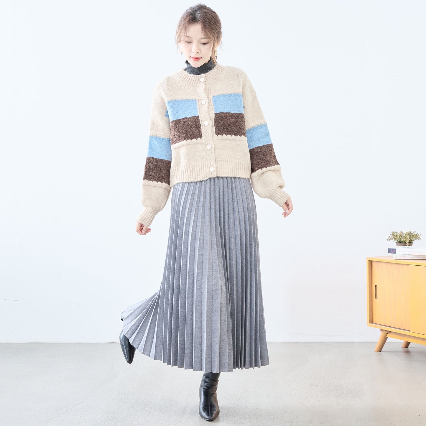 Color Palette Cardigan (Wool) 羊毛開襟衫