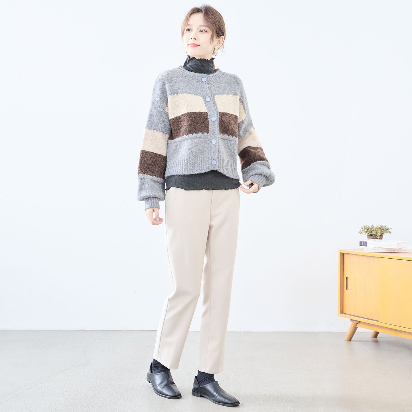 Color Palette Cardigan (Wool) 羊毛開襟衫