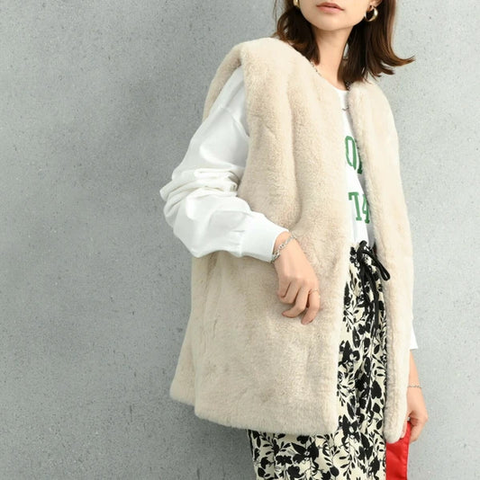 Furry Vest 毛毛背心